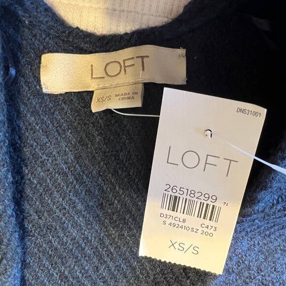 NWT LOFT Blue & Navy Oversized Plaid Open Front Poncho Wrap - Picture 7 of 8